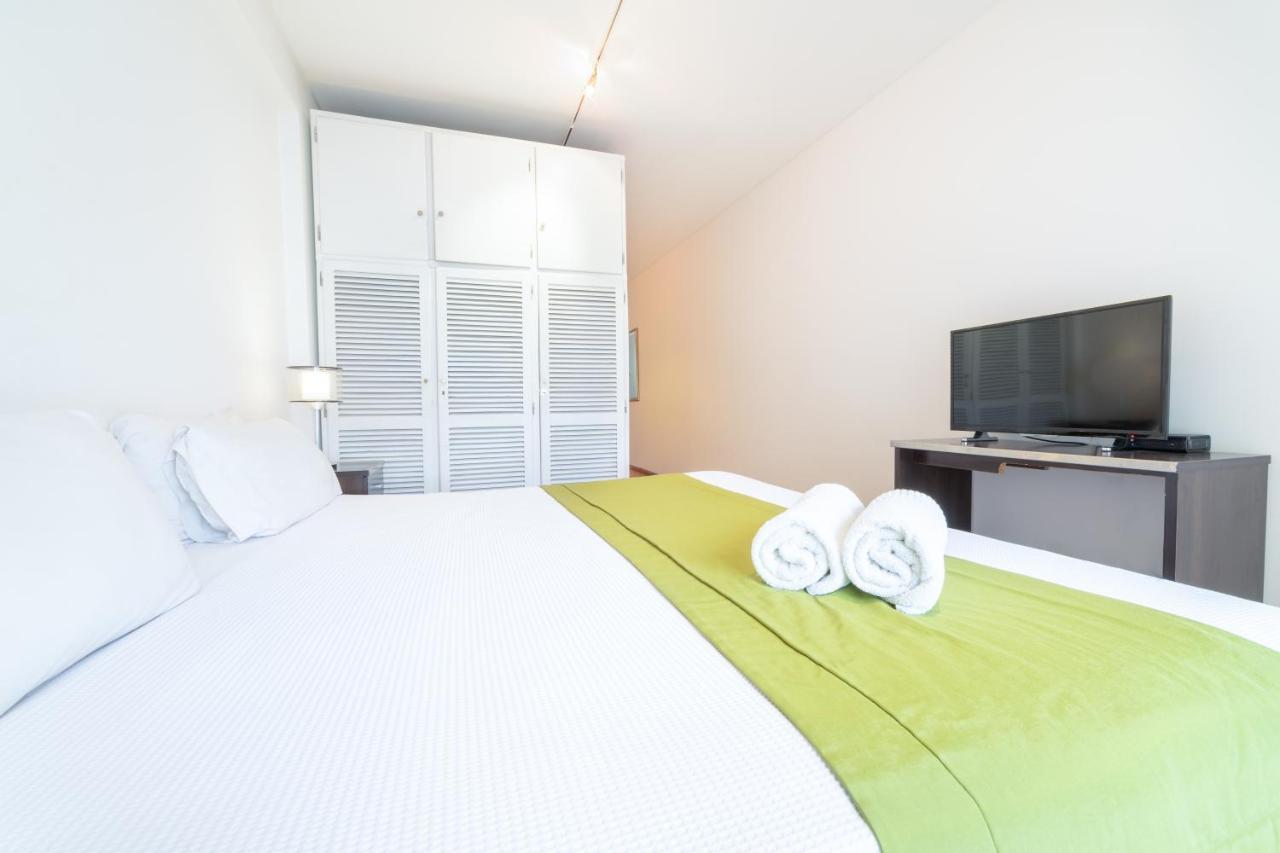 Callao Plaza Suites Buenos Aires Exterior photo